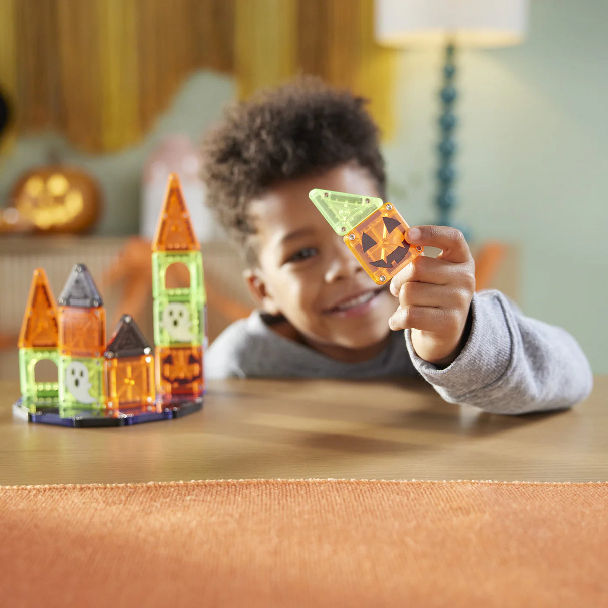 Magnatiles Micromags Spooky Travel Set