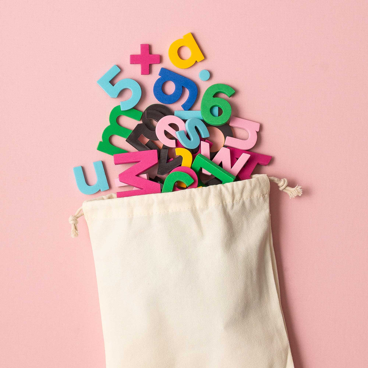 Magnetic Letters | 130pc Rainbow Adventure