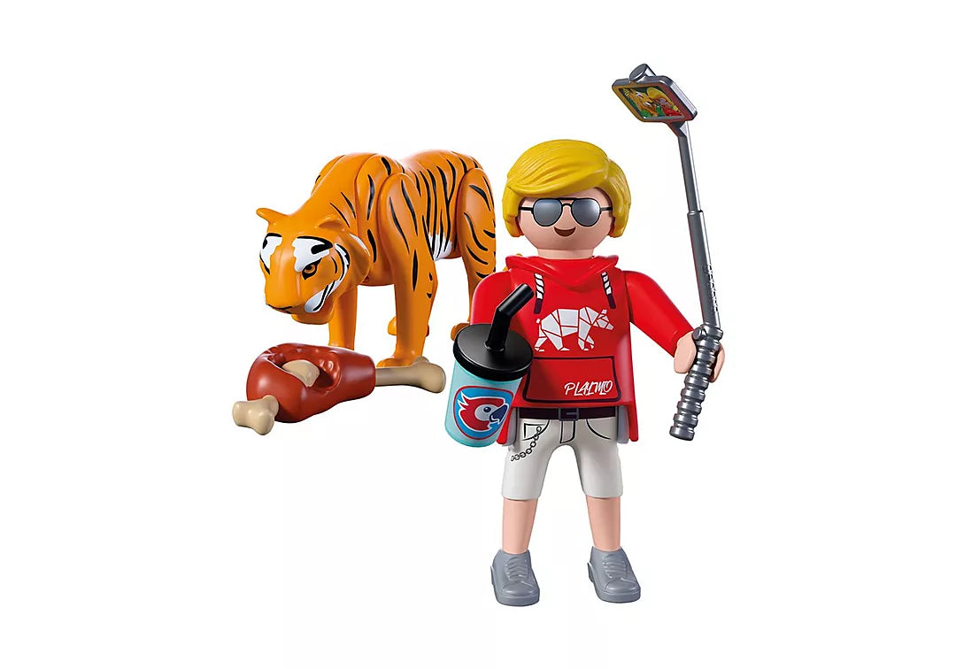 Animals & Friends | Zoo: Tiger & Visitor
