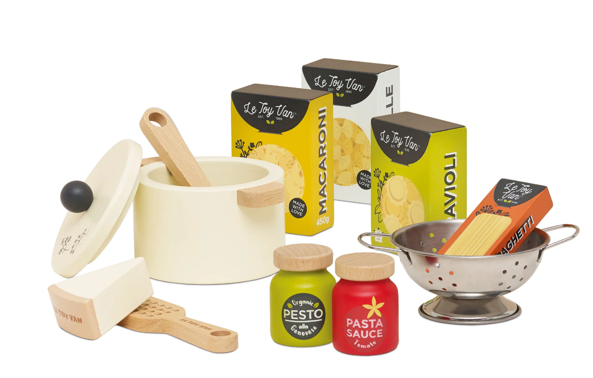Organic Pasta Set with saucepan, metal colander, wooden spoon, cheese grater, pasta boxes, and sauce jars.