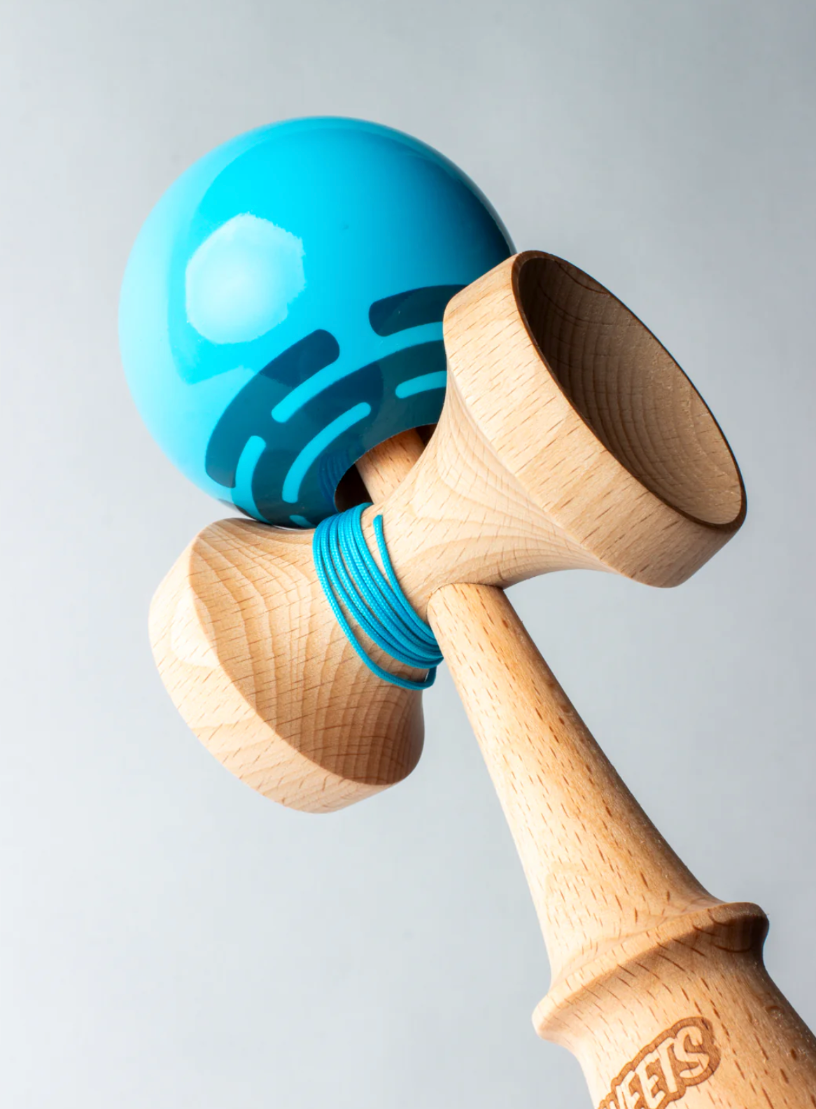 Kendama Prime Radar | Blue with wooden BOOST ken, sticky clear tama, and matching blue string for improved grip and play.