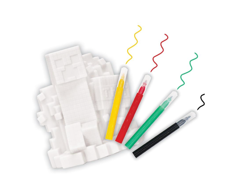 Minecraft Design a Vinyl Kit showing a blank vinyl Creeper figure with four colorful markers for customization.