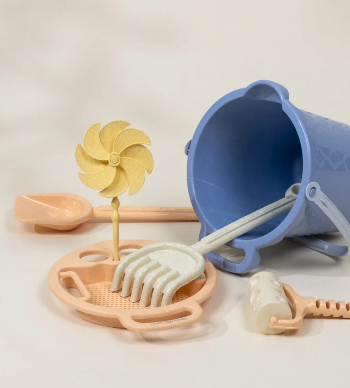 Sand Toy Bucket Set