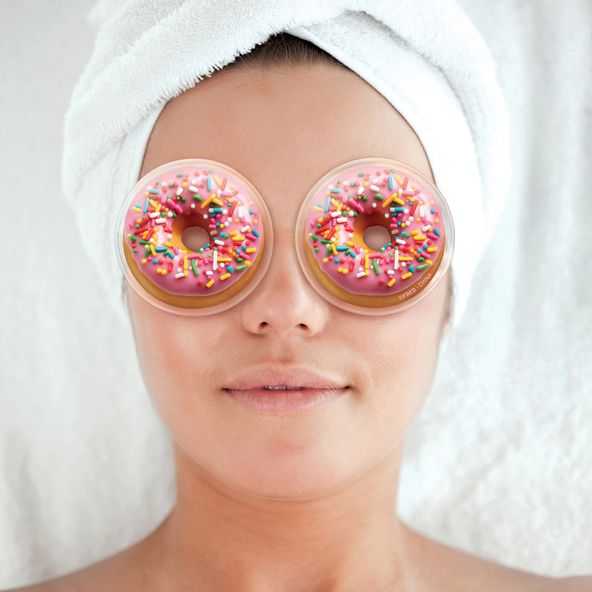 Chill Out! Eye Pads | Donuts