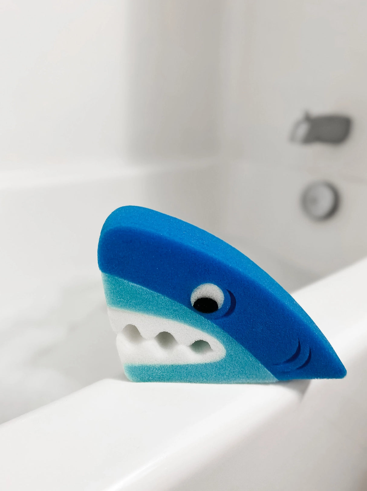 Bath Biters Bath Sponge | Shark