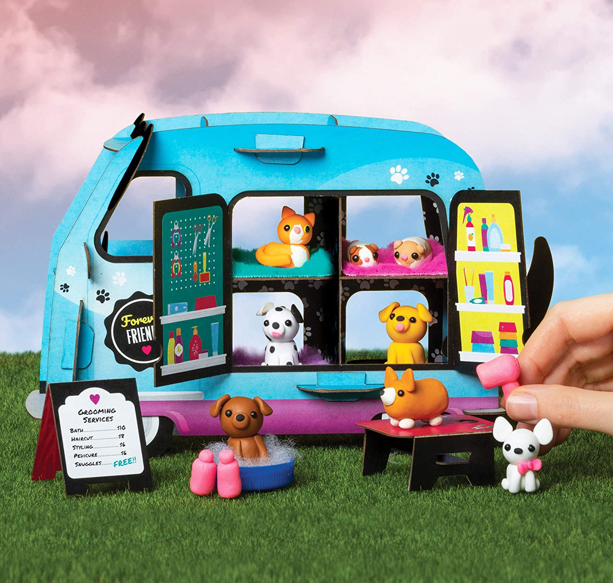 Mini Clay World Pet Adoption Truck with colorful clay animals and a papercraft mobile adoption center display.