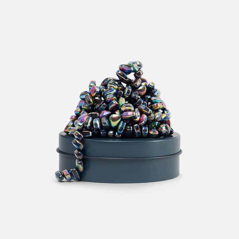 Speks. Mini Crags. Oil Slick.
