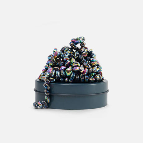 Speks. Mini Crags. Oil Slick.