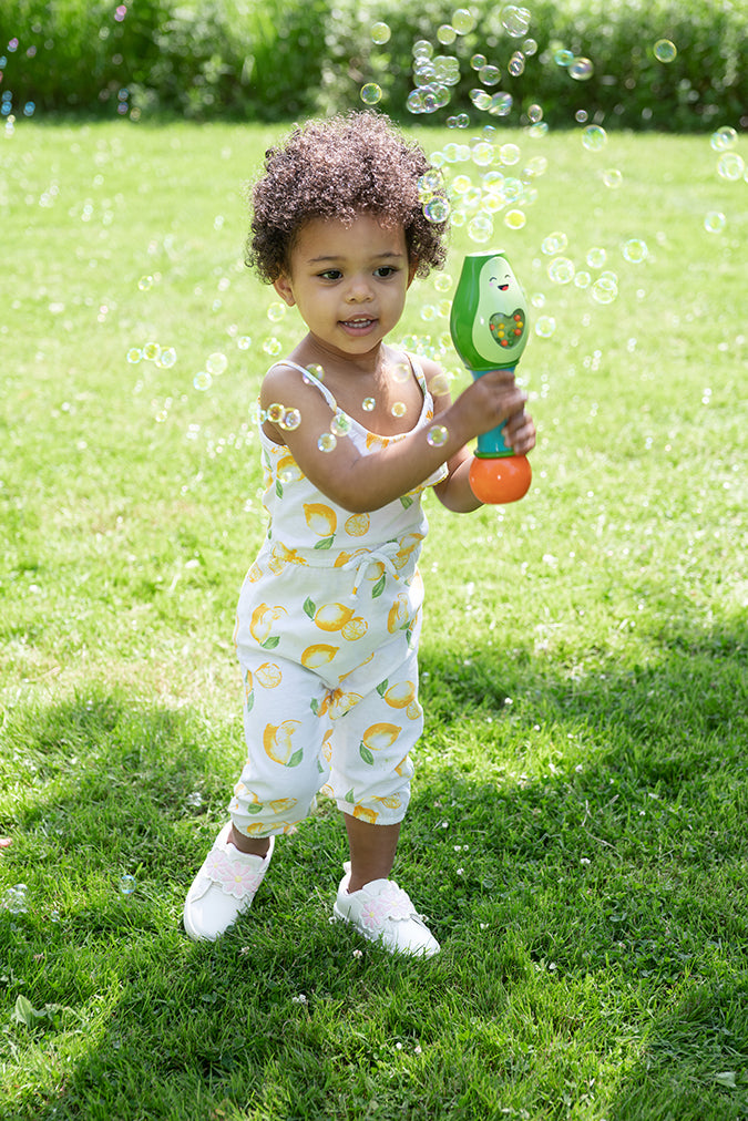 Fisher Price No-Spill Shake & Go Bubble Maraca