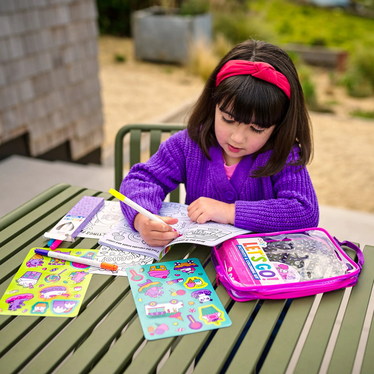 Let's Go! Activity & Coloring Kit | Unicorn