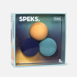 Speks. Odds. Vivid Lines.