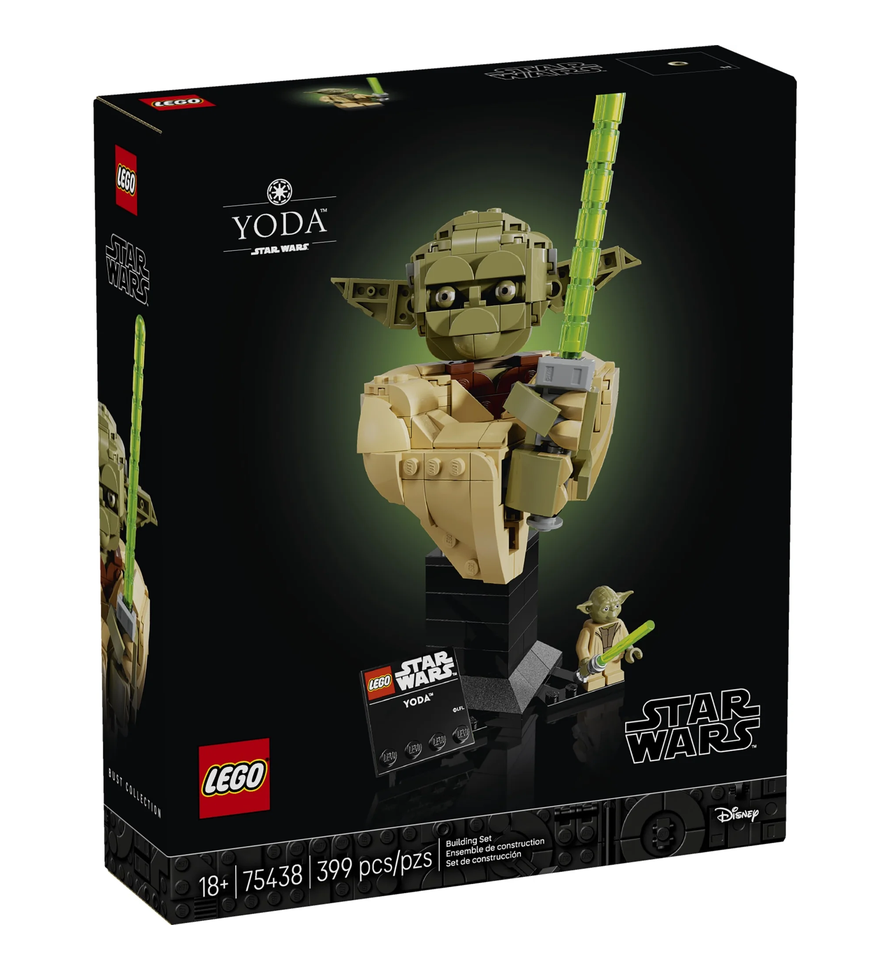 Star Wars Yoda Bust building set box featuring a Yoda model with a green lightsaber