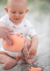 Scrunch Watering Can Coral