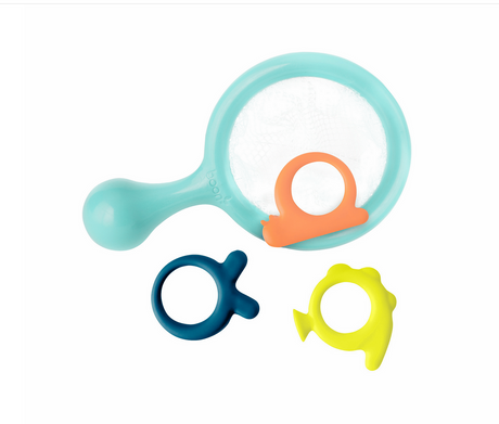 WATER BUGS Fishing set includes three colorful bugs and a net, perfect for bath play and developing dexterity.