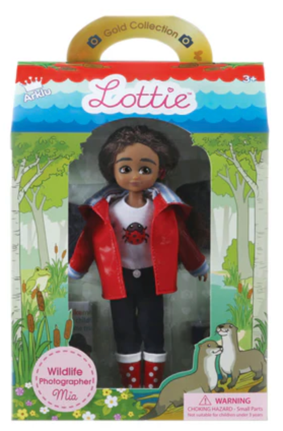 Lottie Mia Wildlife Photographer
