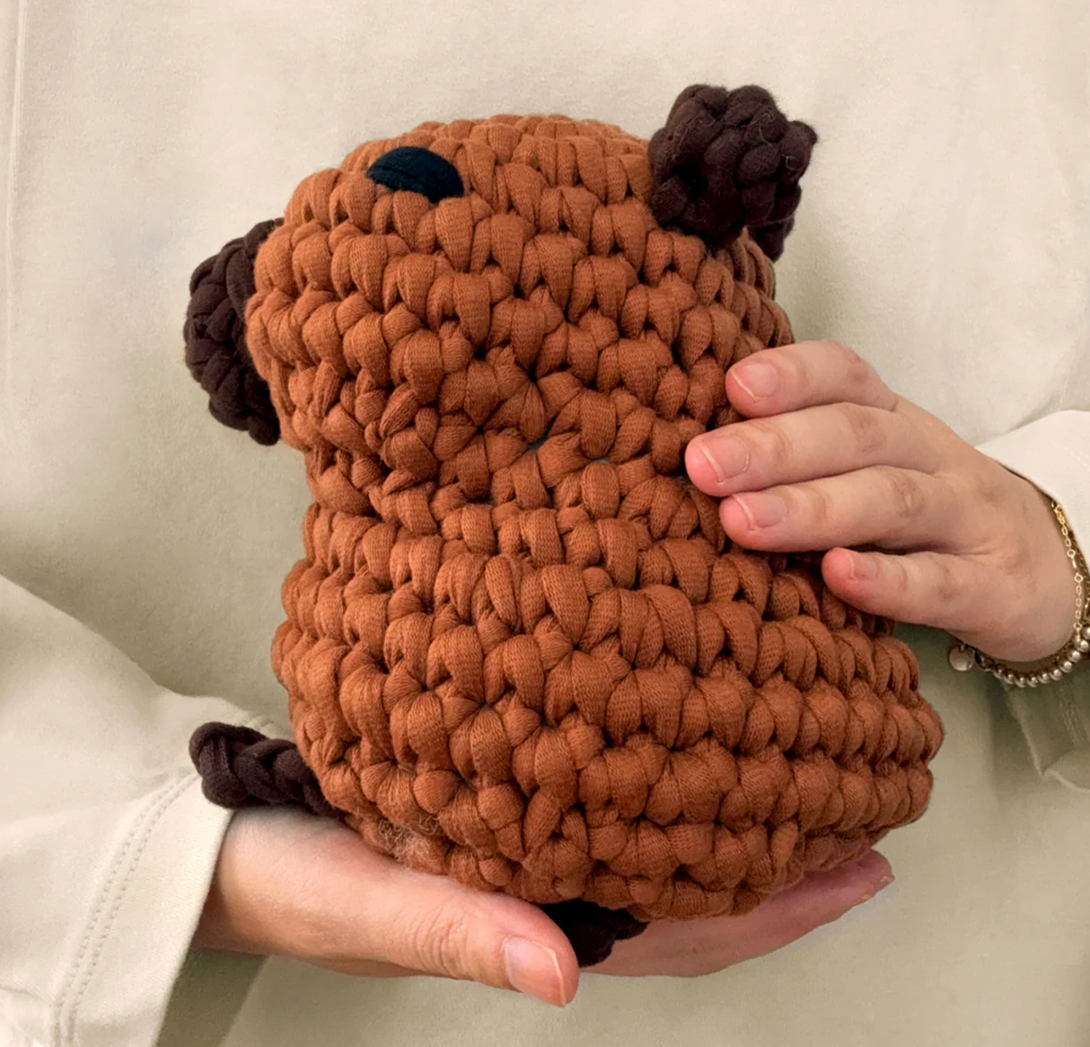 The Woobles Crochet Kit Extra Squeezy | Hugh the Capybara
