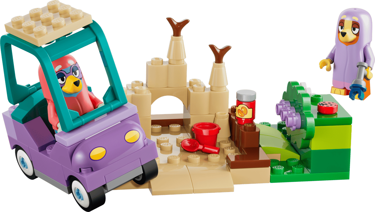 Bluey Grannies with Bingo & Bluey toy set with car sandcastle garden and character figures