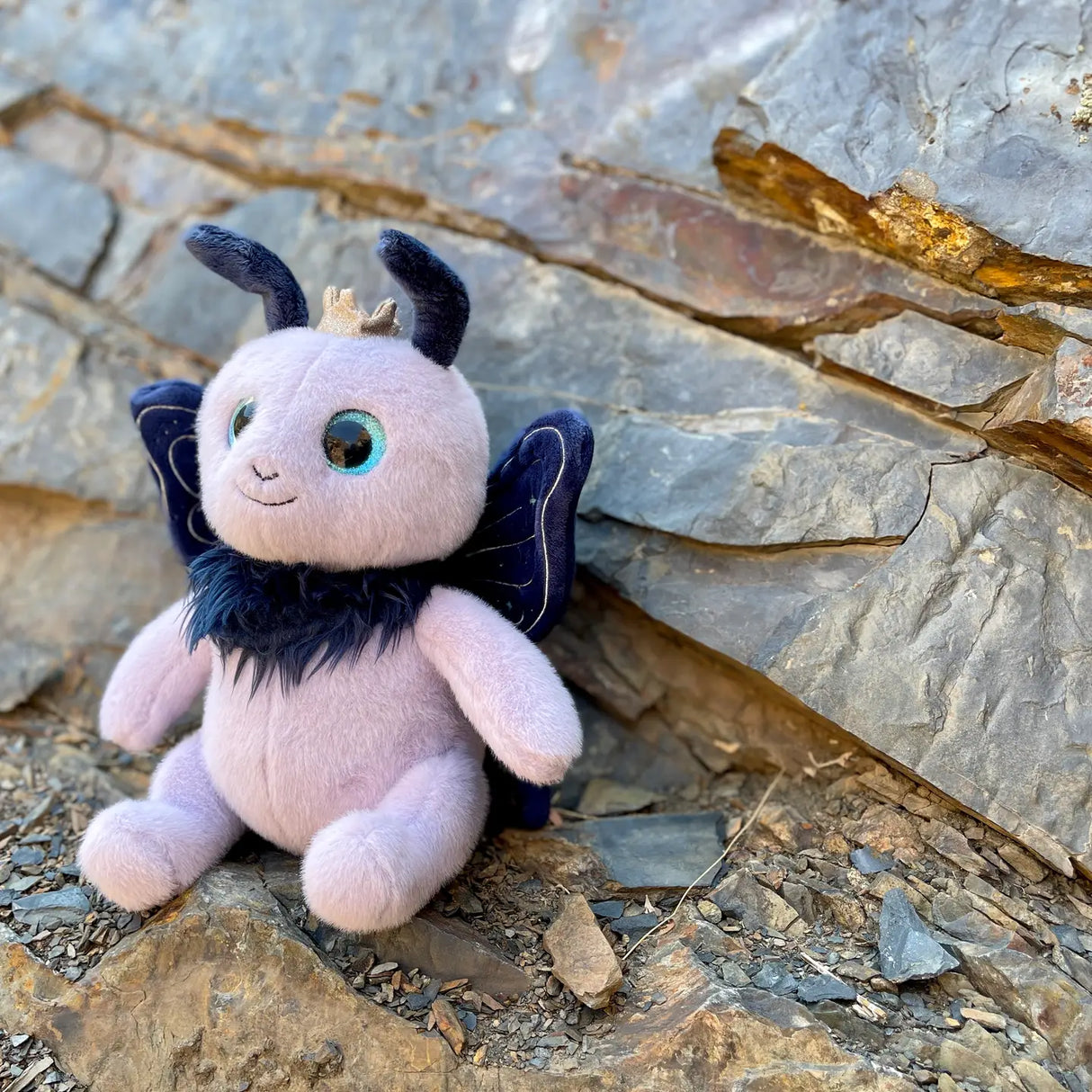 Creaturekin | Luna Moth