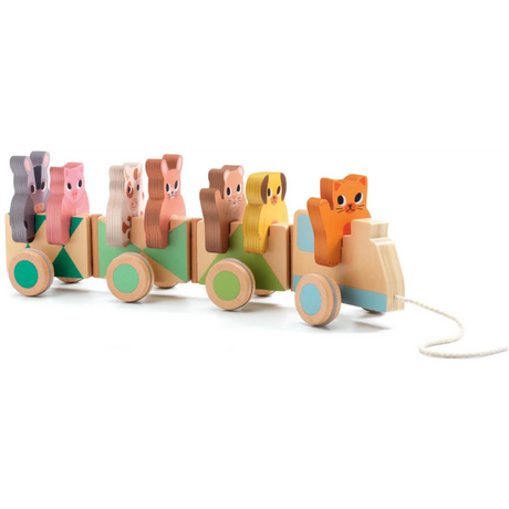 Trainimo Farm wooden pull-along train with colorful farm animal passengers for imaginative play and motor skills development.
