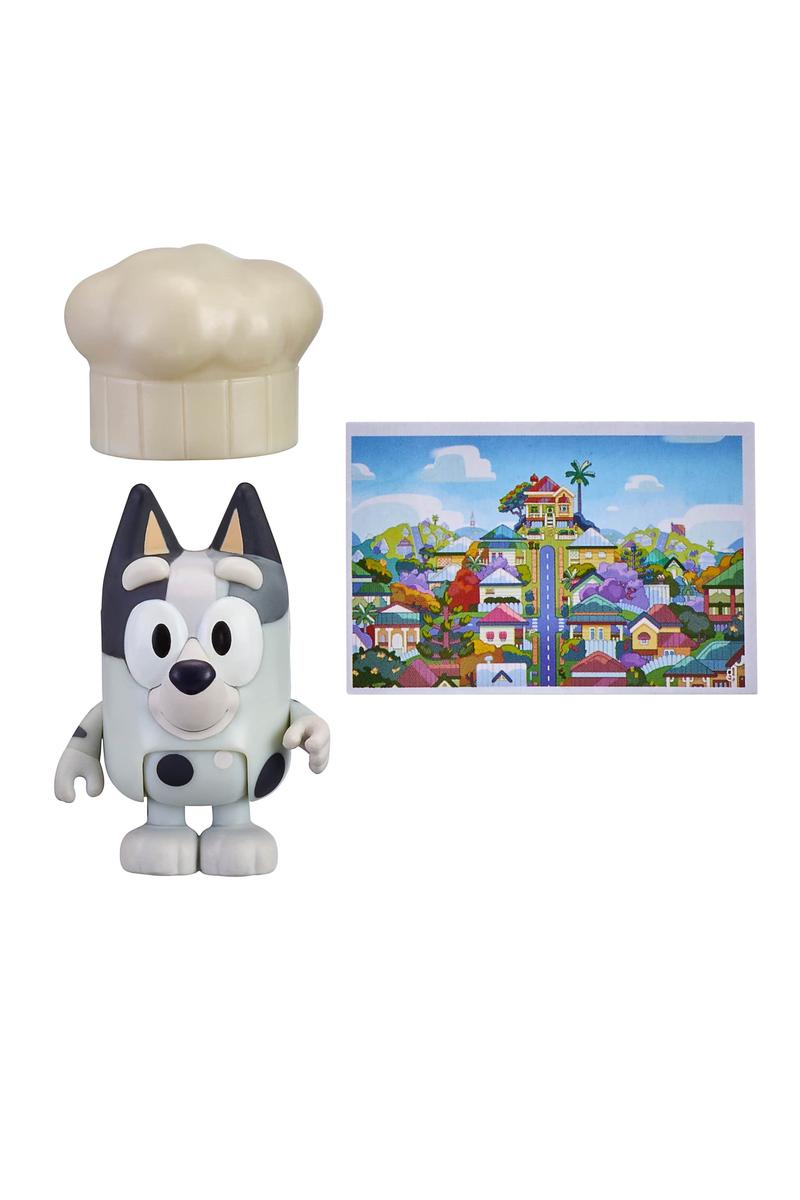 Bluey Story Starter Figure Pack Series 9 featuring Bluey character with chef hat and show postcard accessory.