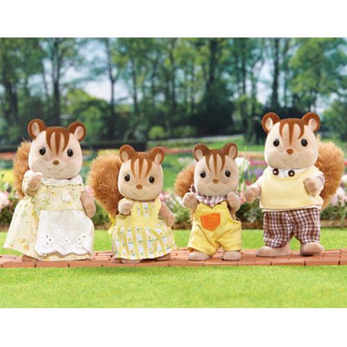 Hazelnut Chipmunk Family